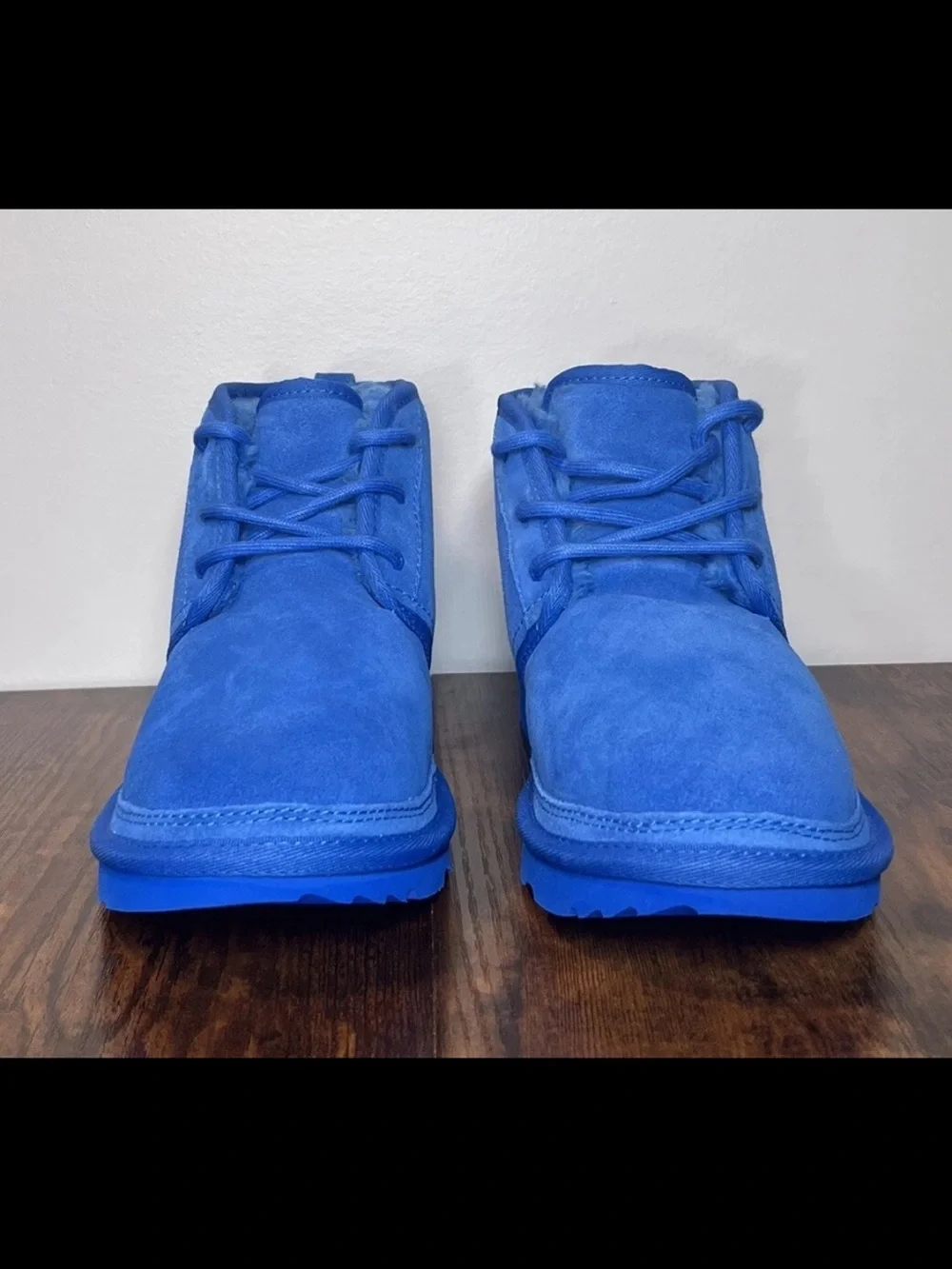 UGG Men’s Royal Blue Suede Lace-Up Ankle Boots Size 6 Excellent Condition